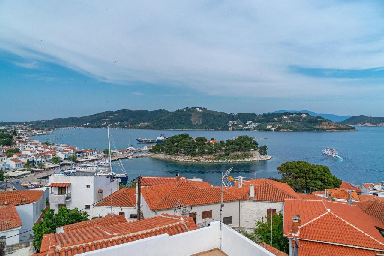 Mare Gaia Apartments Città di Skiathos Esterno foto